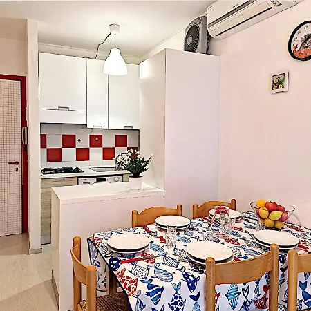 Urano With A Family Bedroom For 4 People And Private Locked Garage