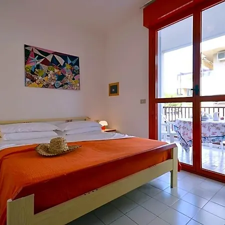 Urano With A Family Bedroom For 4 People And Private Locked Garage * Bibione