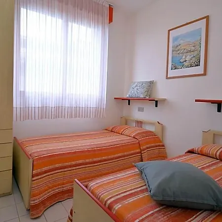 Urano With A Family Bedroom For 4 People And Private Locked Garage