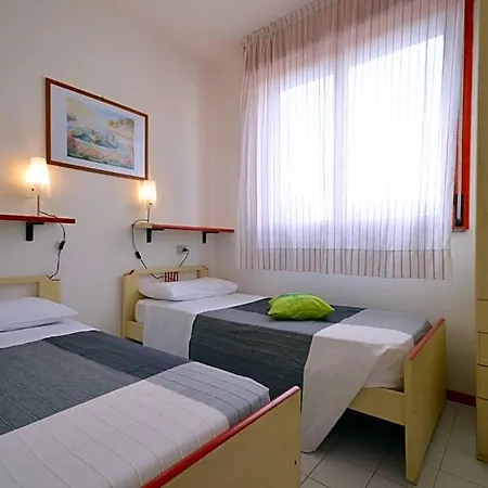 Urano With A Family Bedroom For 4 People And Private Locked Garage
