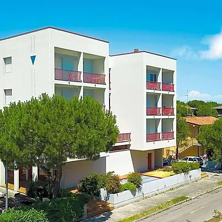 Διαμέρισμα Urano With A Family Bedroom For 4 People And Private Locked Garage *