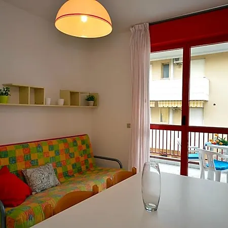 Urano With A Family Bedroom For 4 People And Private Locked Garage Bibione